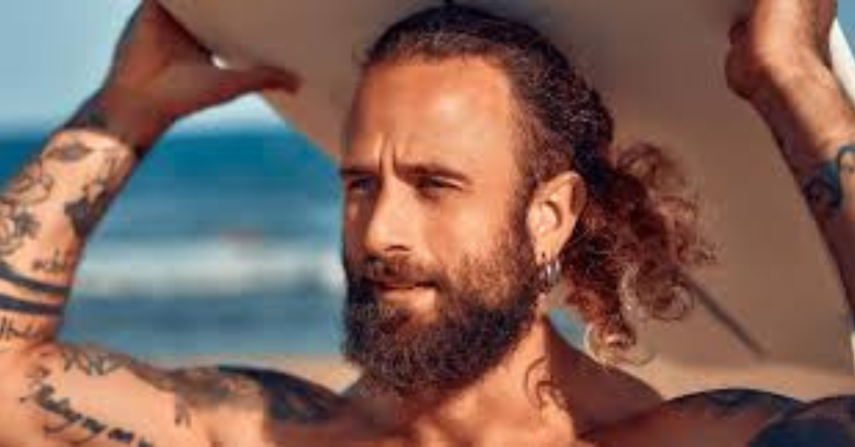 The Best Surfer Hairstyles for Men: A Complete Guide to Beachy Hair the best surfer hairstyles for men