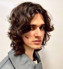 The Ultimate Guide to Messy Men’s Hairstyles: Master the Effortless Look image