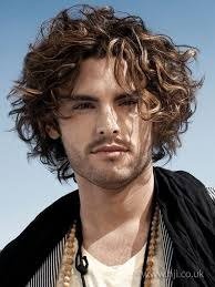 Layered Haircuts for Men: The Ultimate Guide to Style and Texture image