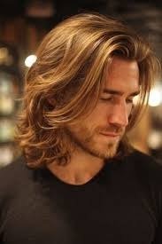 Layered Haircuts for Men: The Ultimate Guide to Style and Texture image