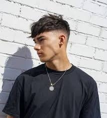 Best Men’s Shaggy Hairstyles: The Ultimate Guide to Shaggy Haircuts image
