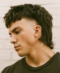 The Mullet Haircut: The Ultimate Guide to Modern and Classic Styles image