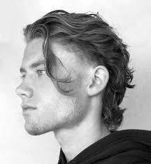 The Mullet Haircut: The Ultimate Guide to Modern and Classic Styles image